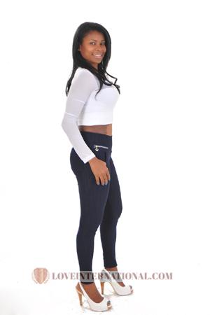 153073 - Ana Edad: 33 - Dominican Republic