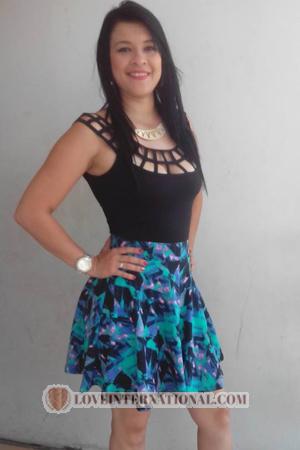 156487 - Jenny Edad: 37 - Colombia