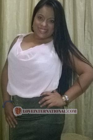 156931 - Rosana Edad: 37 - Colombia