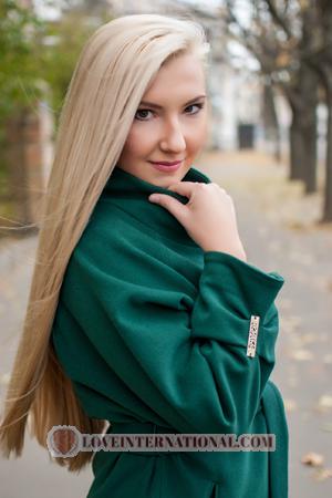 160980 - Alena Edad: 23 - Ucrania
