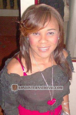 171564 - Zoraida Edad: 39 - Dominican Republic