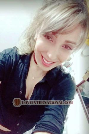 174225 - Erika Edad: 34 - Colombia