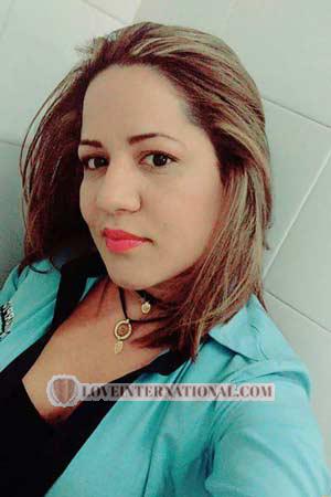 175488 - Noemy Edad: 36 - Colombia