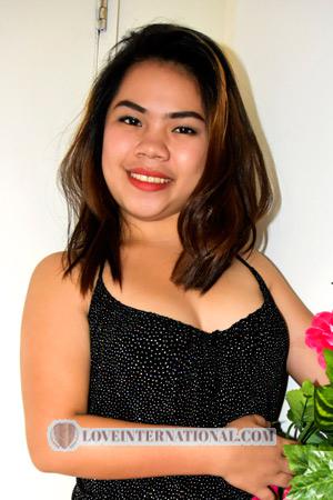 176412 - Michelle Edad: 28 - Filipinas