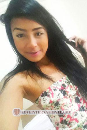 177628 - Rebeca Edad: 30 - Colombia