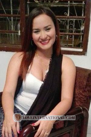 178274 - Stefany Edad: 36 - Colombia