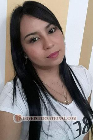 181185 - Andrea Edad: 40 - Colombia
