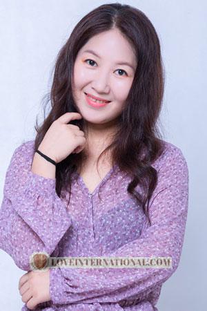 188316 - Hongjing(Cindy) Edad: 46 - China