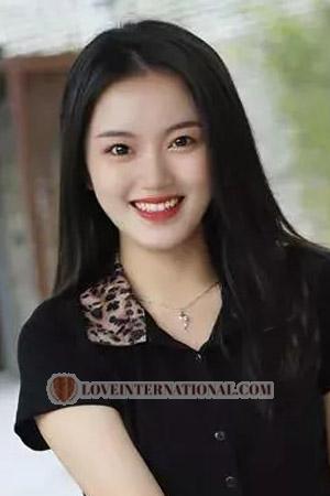 202560 - Xiaoqin Edad: 22 - China