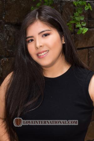 203674 - Noelia Edad: 27 - Perú
