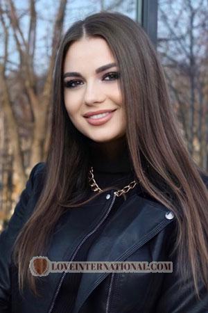 204289 - Evgeniya Edad: 23 - Ucrania