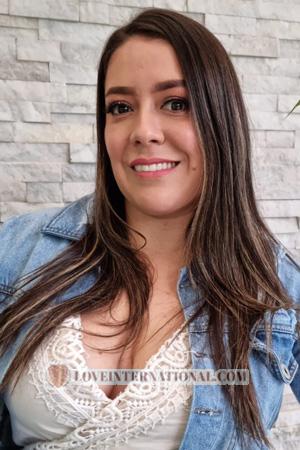 207352 - Sarah Edad: 37 - Colombia