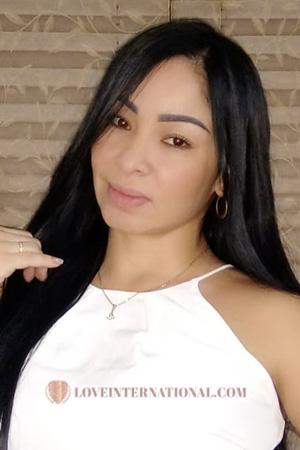 207597 - Lina Marcela Edad: 43 - Colombia