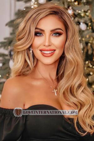 207829 - Julia Edad: 43 - Ucrania