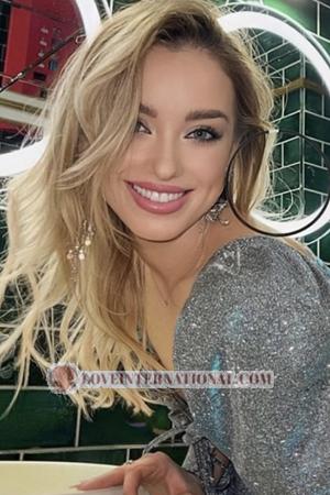 208124 - Violetta Edad: 28 - Ucrania