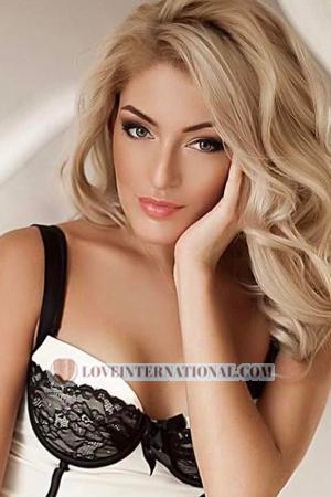 208564 - Kateryna Edad: 34 - Letonia