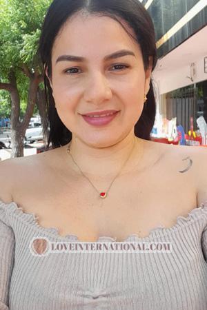 209760 - Cindy Edad: 38 - Colombia