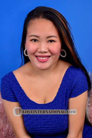 215280 - Vanessa Edad: 28 - Filipinas