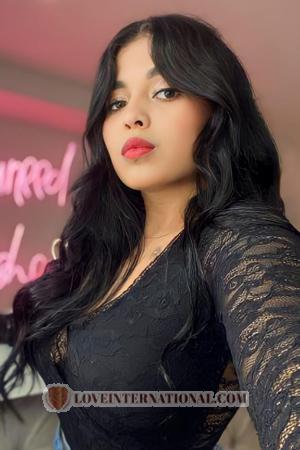 217496 - Yendy Edad: 24 - Colombia