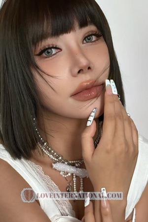 222977 - Stacy Edad: 34 - China