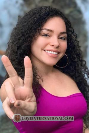 223198 - Anyela Edad: 27 - Colombia
