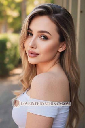 223232 - Anna Edad: 23 - Ucrania