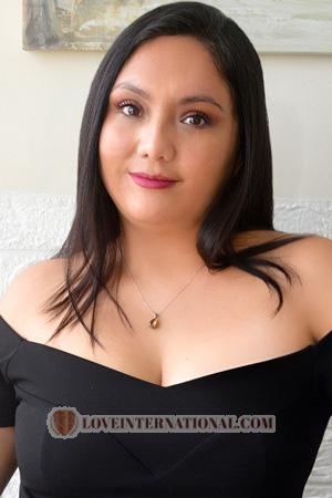 223310 - Azucena Edad: 42 - Perú