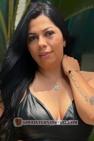 223577 - Tatiana Edad: 38 - Colombia