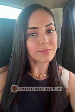 223657 - Katherine Edad: 38 - Costa Rica
