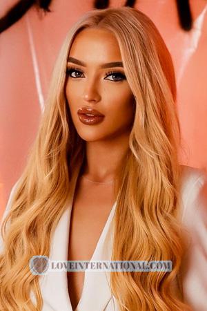 223698 - Polina Edad: 25 - Ucrania