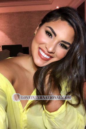 223716 - Estefania Edad: 36 - Colombia