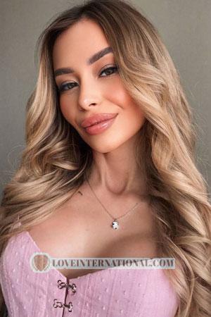 223864 - Yana Edad: 26 - Ucrania