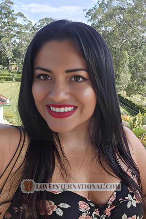 224633 - Ruth Edad: 38 - Perú