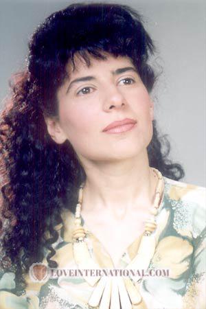 53543 - Lusine Edad: 42 - Russia