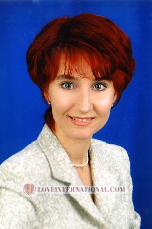 56680 - Elena Edad: 39 - Russia