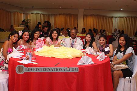 women-of-philippines-062