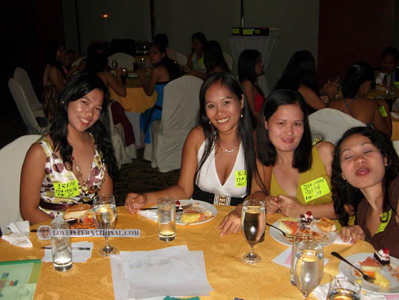 Philippine-Women-9316